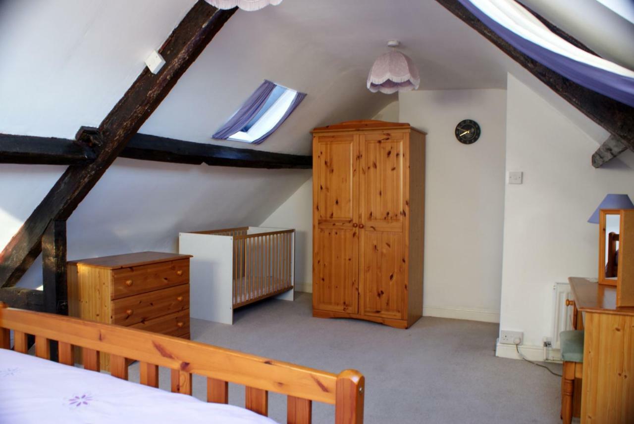 Lupine Cottage Whitby Bagian luar foto