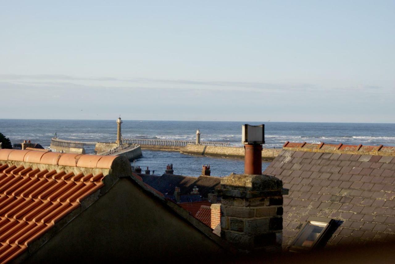 Lupine Cottage Whitby Bagian luar foto